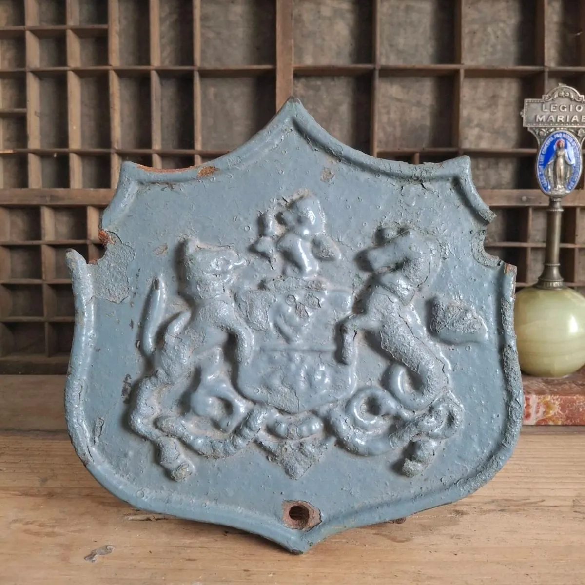 Antique Coat of Arms - Image 1