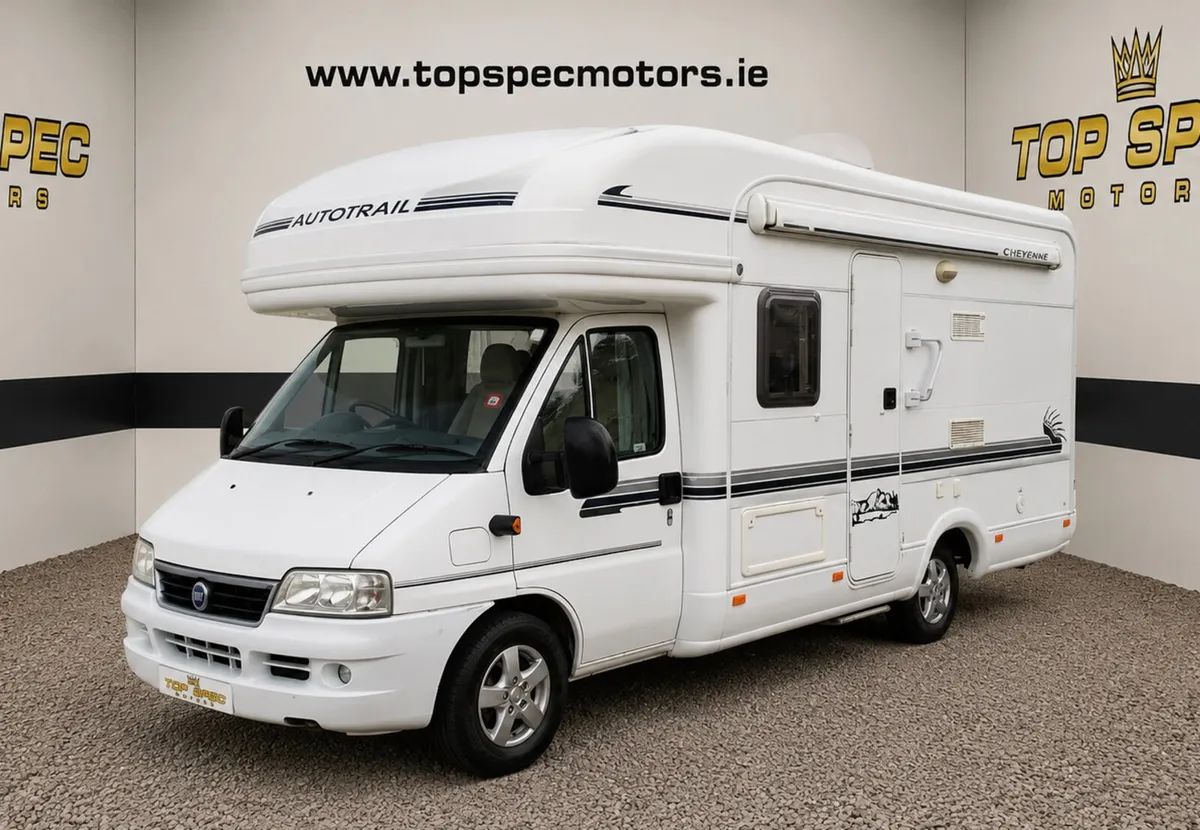 Camper - Image 2