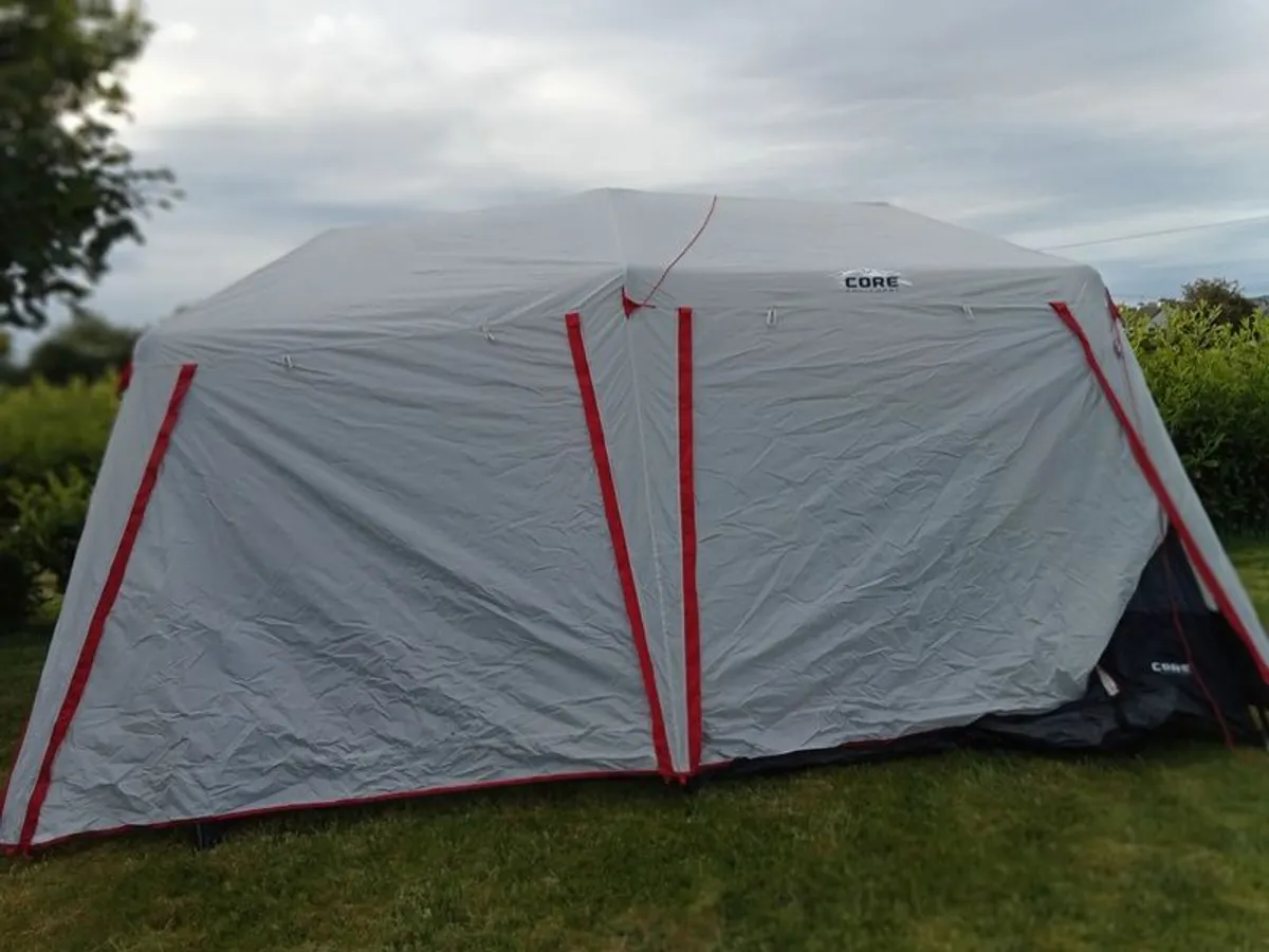 Camping - Image 2