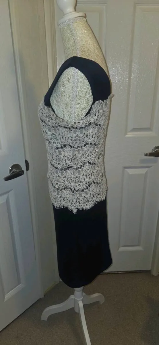 Marc Angelo Navy White Lace Pencil Dress Size 12 E - Image 3