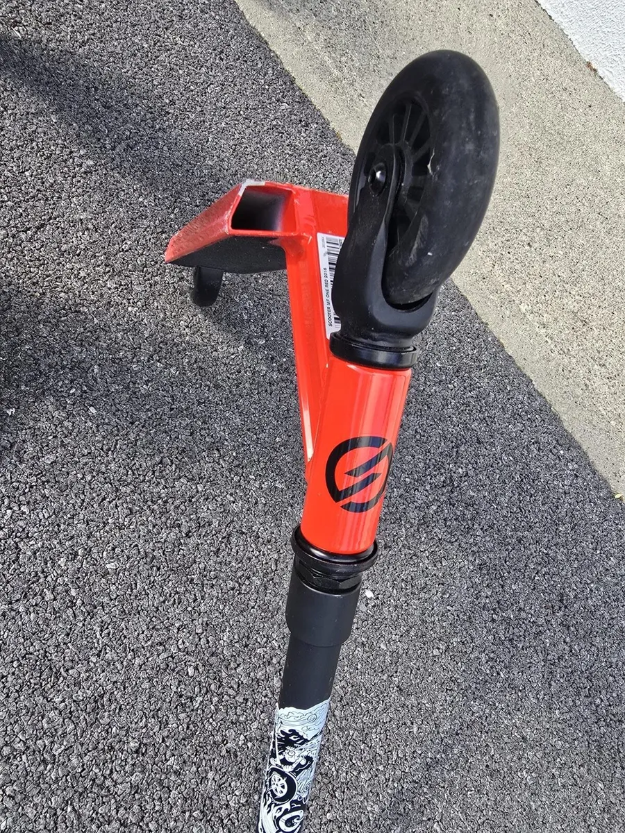 Oxelo Stunt Scooter - Image 4
