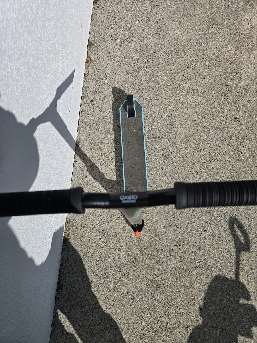 Oxelo Stunt Scooter - Image 2