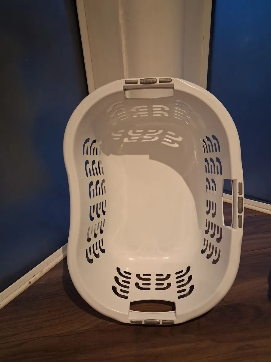 Laundry Basket - Image 3