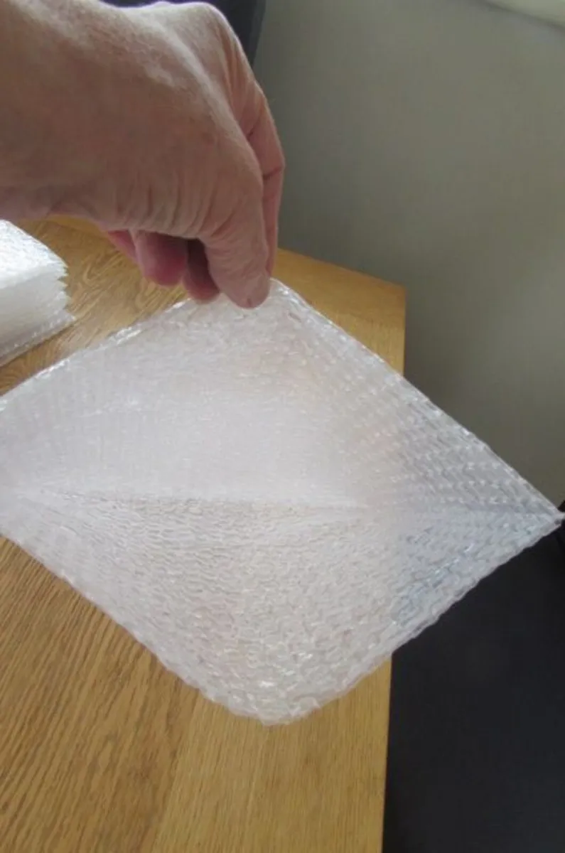 Bubble Wrap Bags x 15 for Sale - Image 4