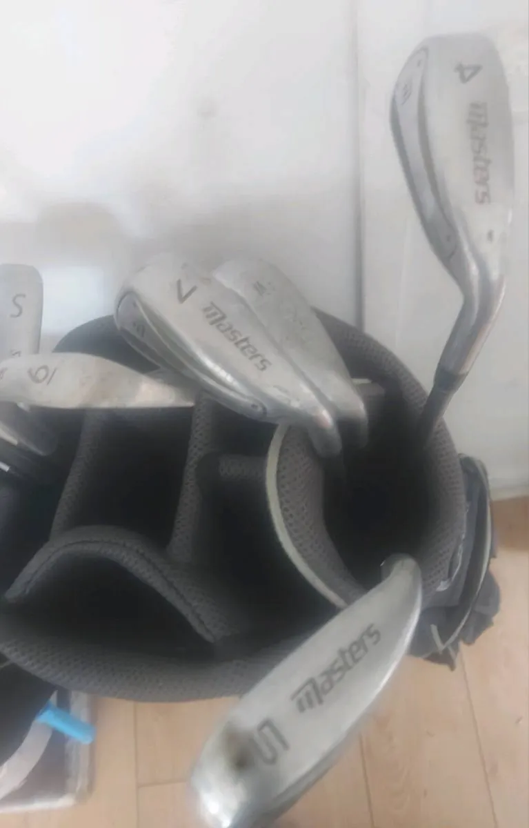 Golf club - Image 4