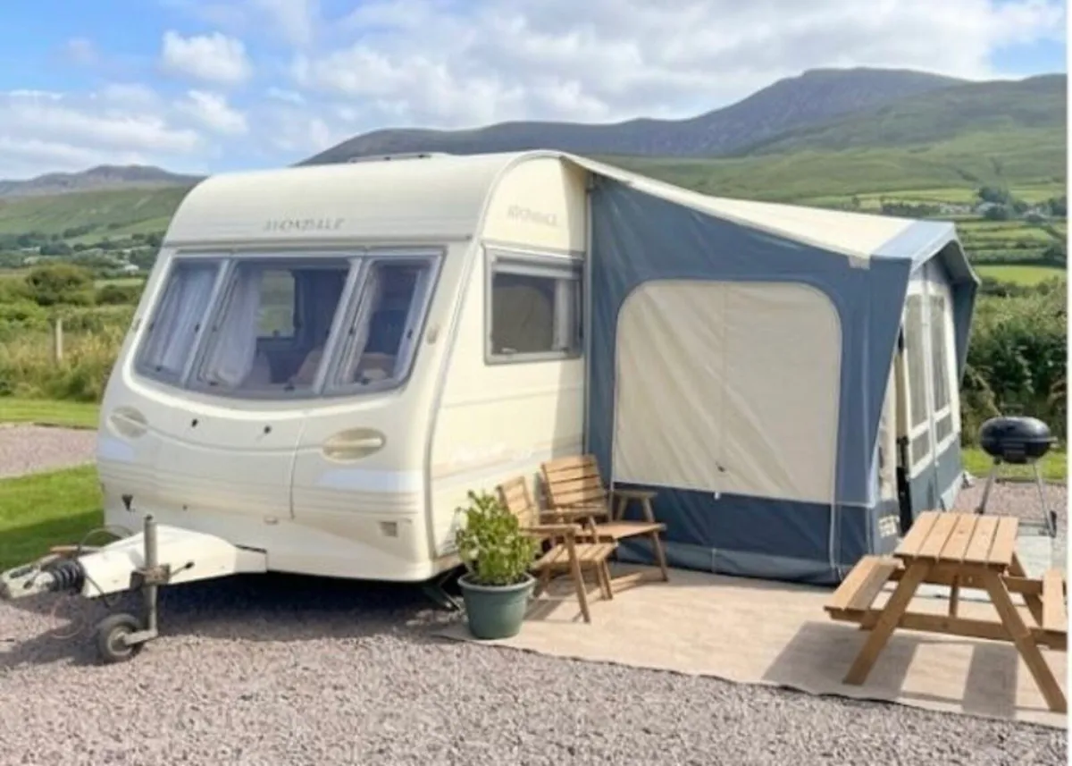 We are selling or avondale GLX 5beth full yawning - Image 1