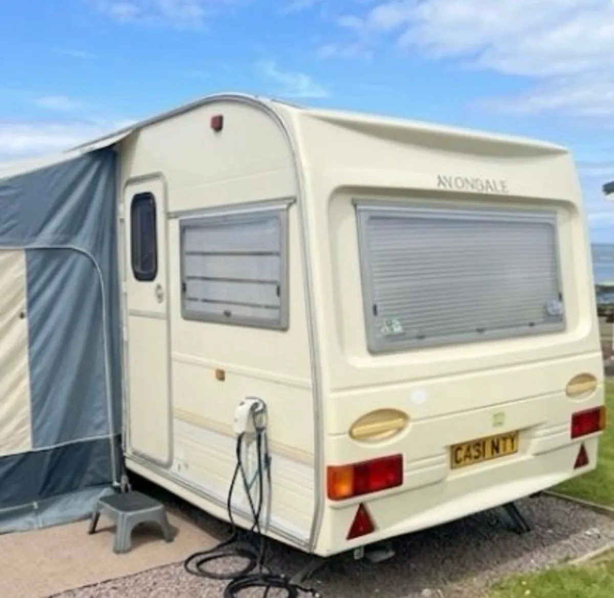 We are selling or avondale GLX 5beth full yawning - Image 2
