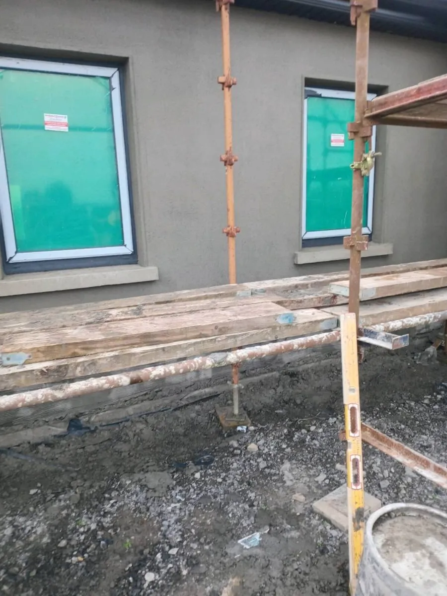 Plasterer - Image 3