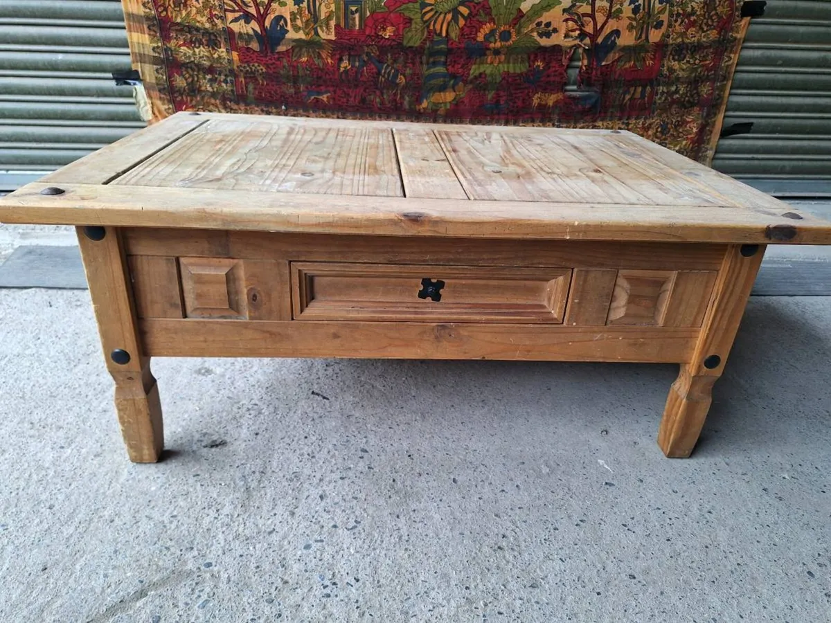 PROJECT Rustic Pine Coffee Table (DELIVERY) - Image 1