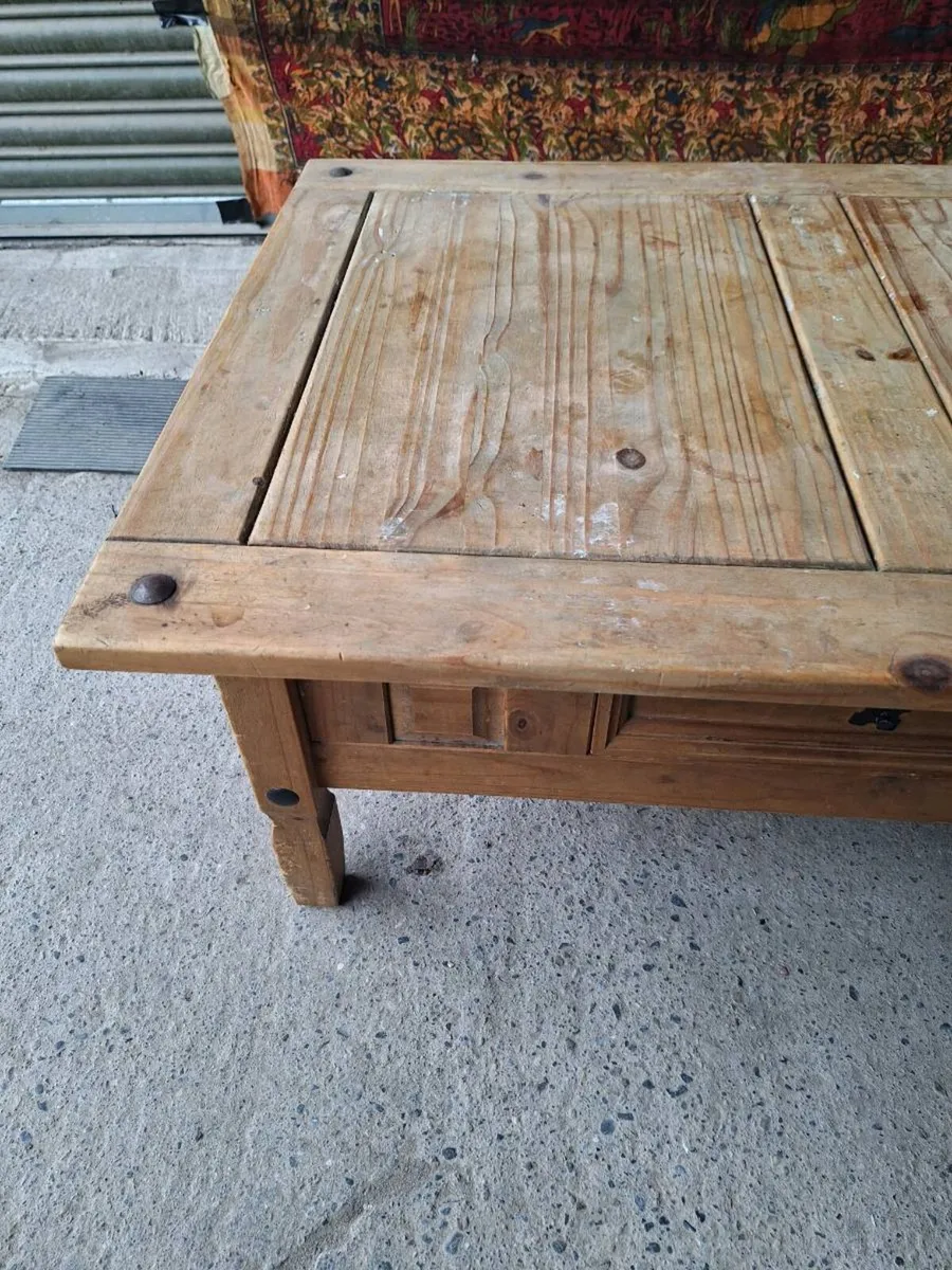 PROJECT Rustic Pine Coffee Table (DELIVERY) - Image 3