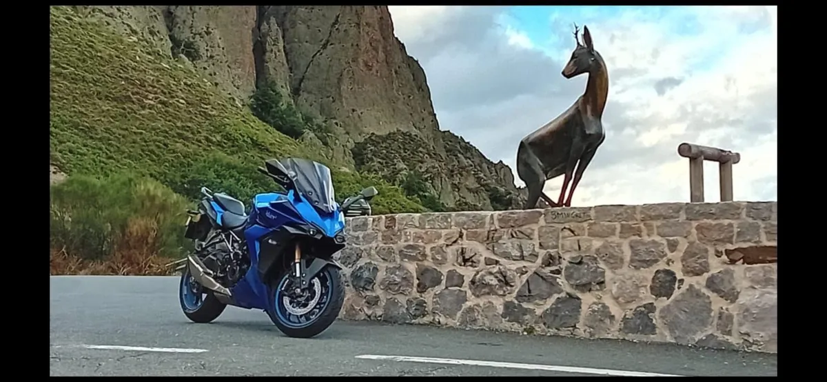 Suzuki GSX S1000 GT - Image 1