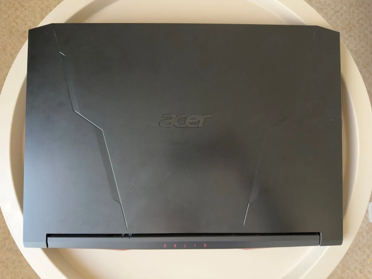 Acer Nitro 5 (AN515-45) 15” - Image 2