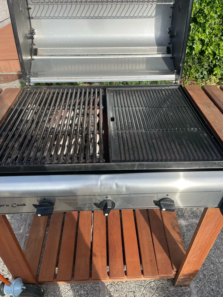 Cap’n Cook gas barbecue - Image 2