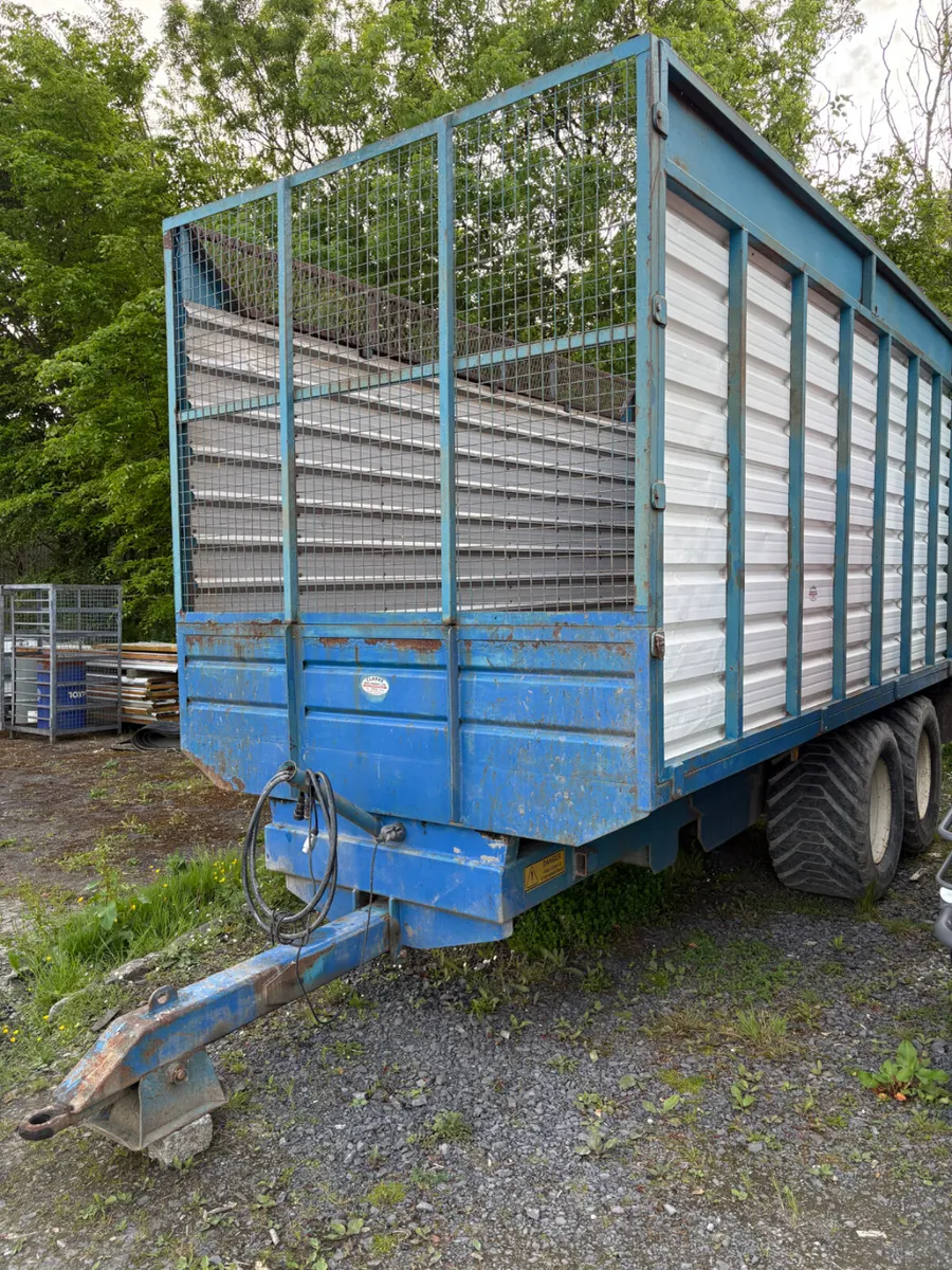 Silage trailer - Image 1