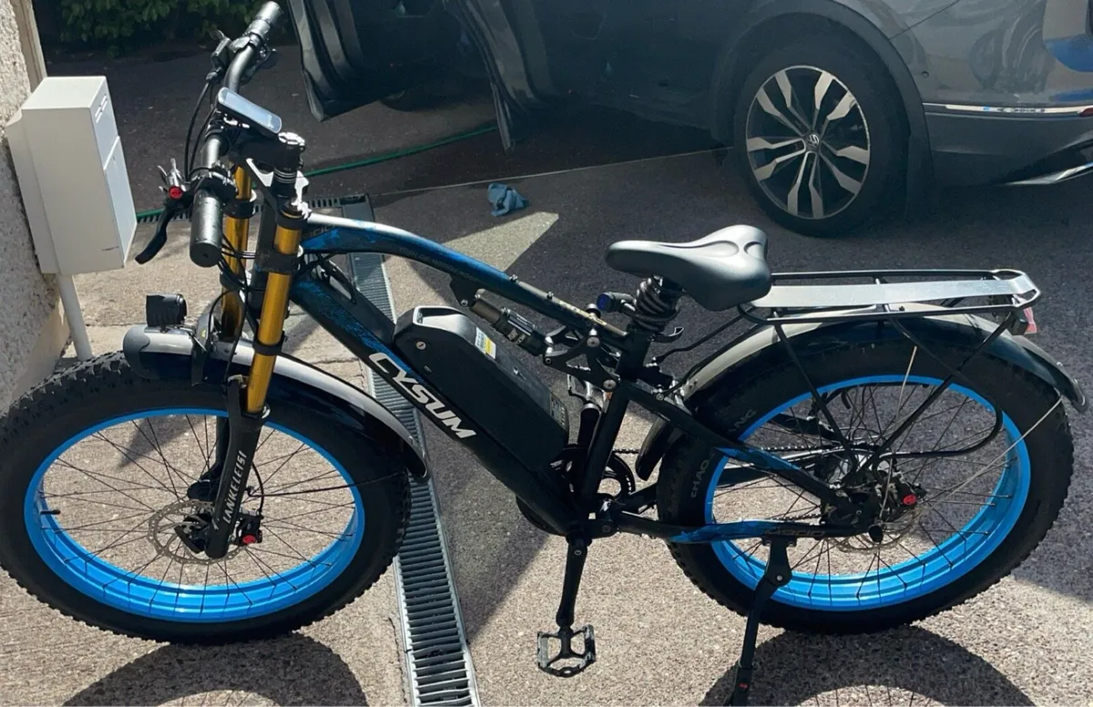 Double disc brake Electric bicycle - Image 2