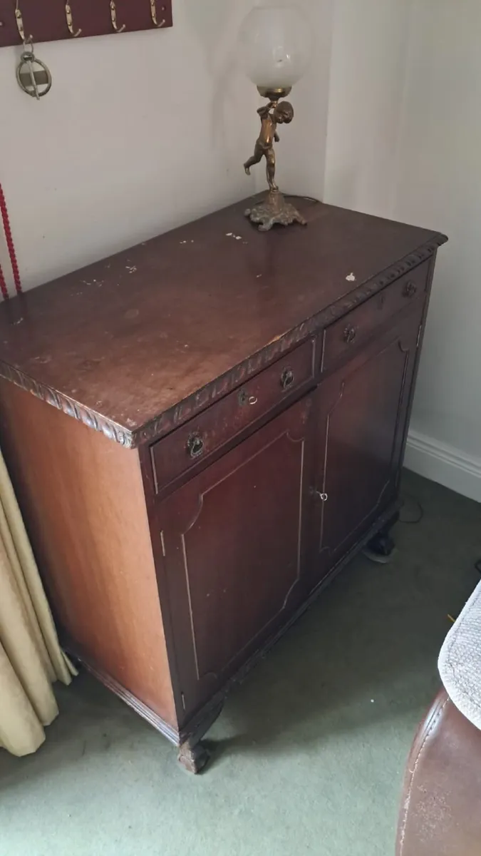 3x Antique wooden cabinets - Image 2
