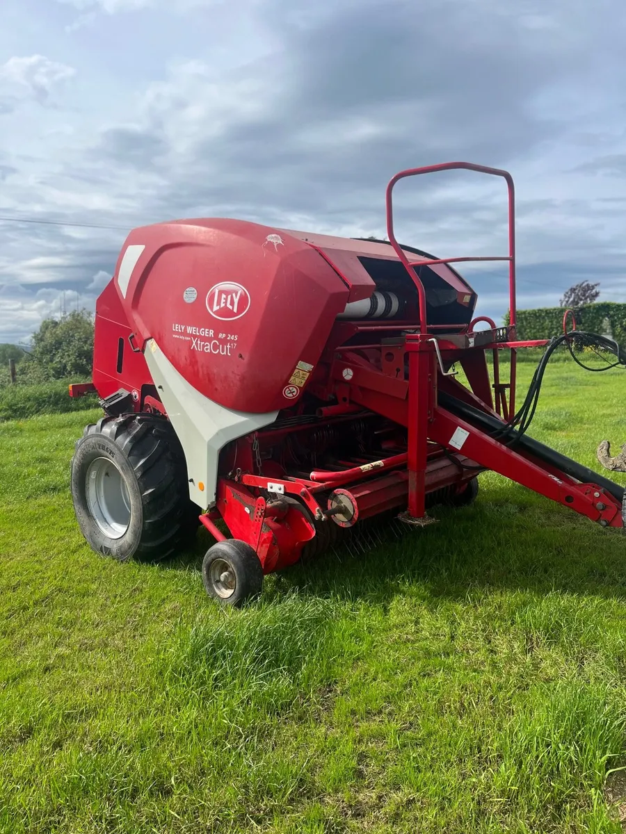 Lely Welger Baler - Image 1