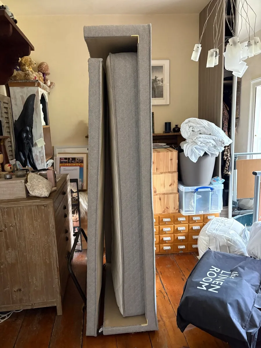 Trundle bed and double mattress - Image 3
