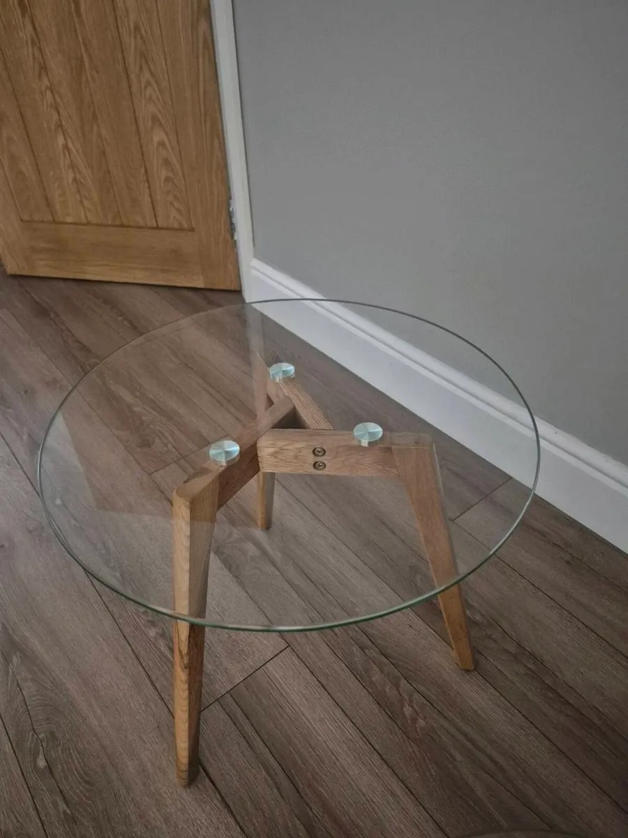 Nest of Glass Top Tables - Image 3