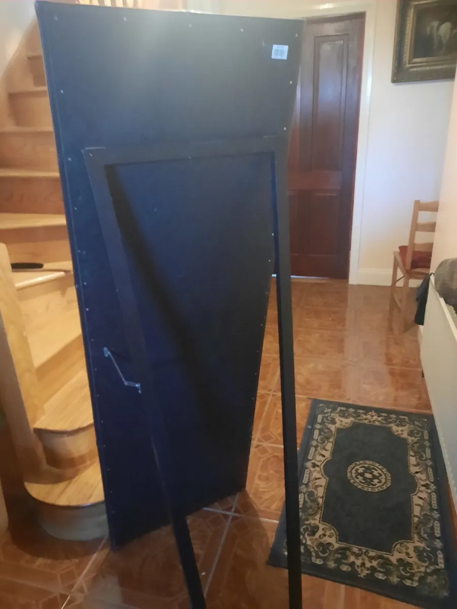 Tall floor standing mirror - Image 3