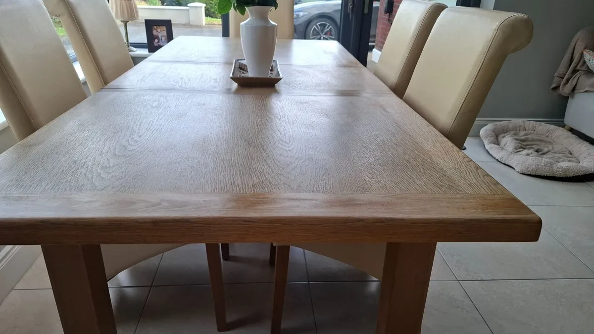 Solid Oak Extendable Dining Table & 6 Chairs - Image 2