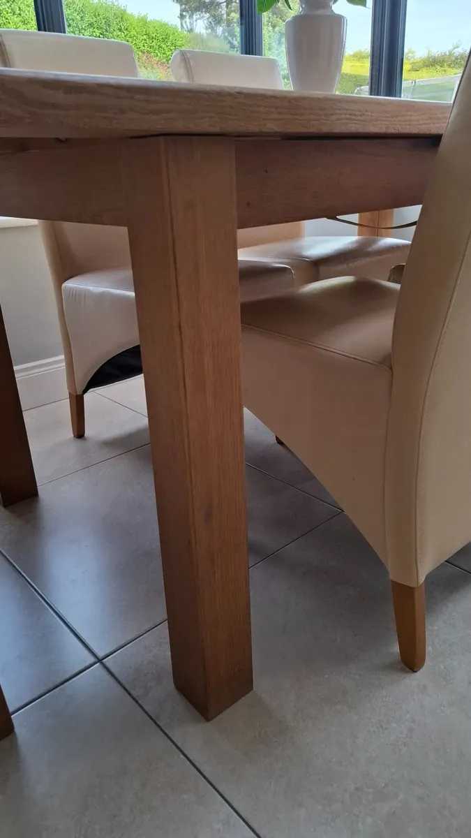 Solid Oak Extendable Dining Table & 6 Chairs - Image 4