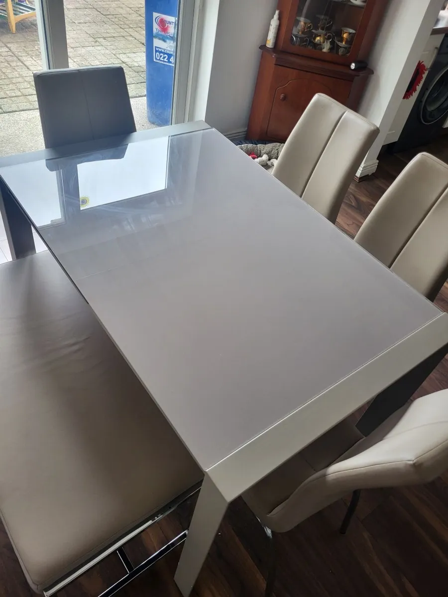 Glass Table 4 Chairs and Bench seat - Image 3