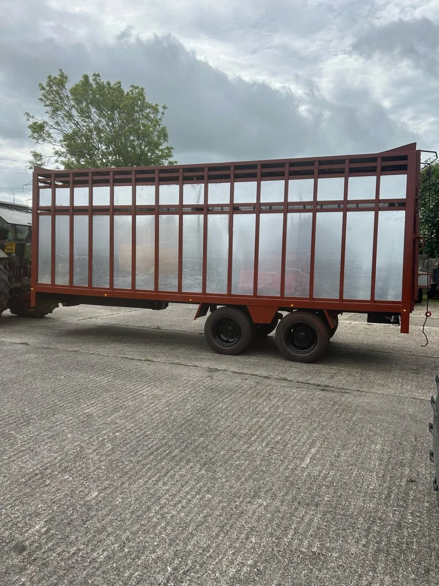 Cattle trailer - Image 2