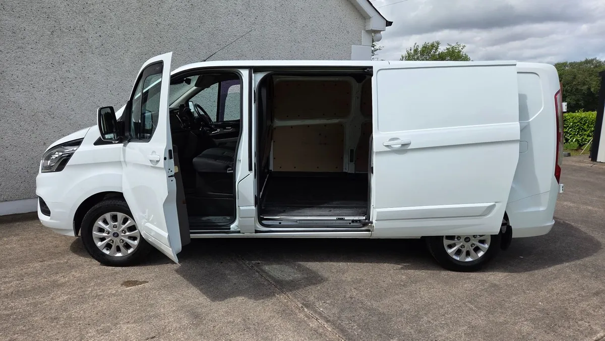 231 Ford Transit Custom 300 Limited 2- LWB 130BHP - Image 3