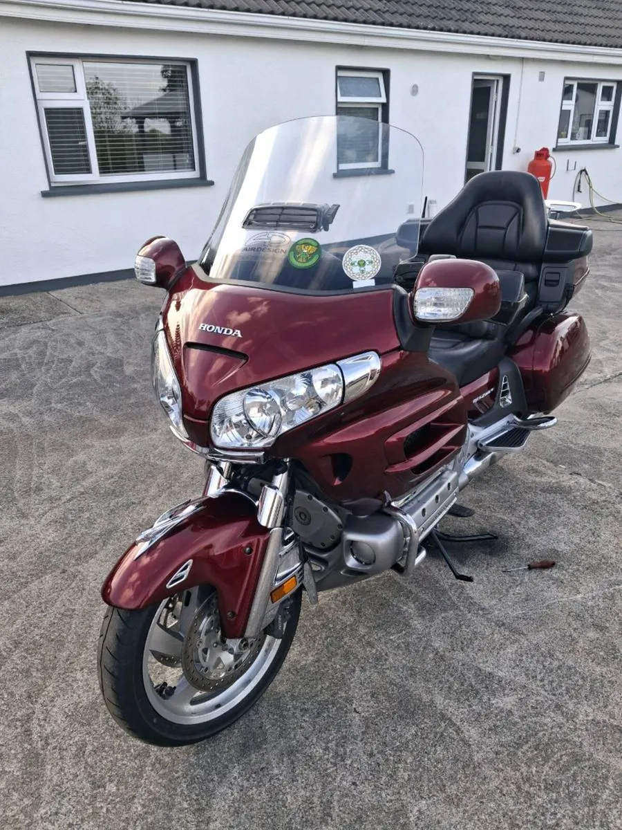 Clean goldwing - Image 3