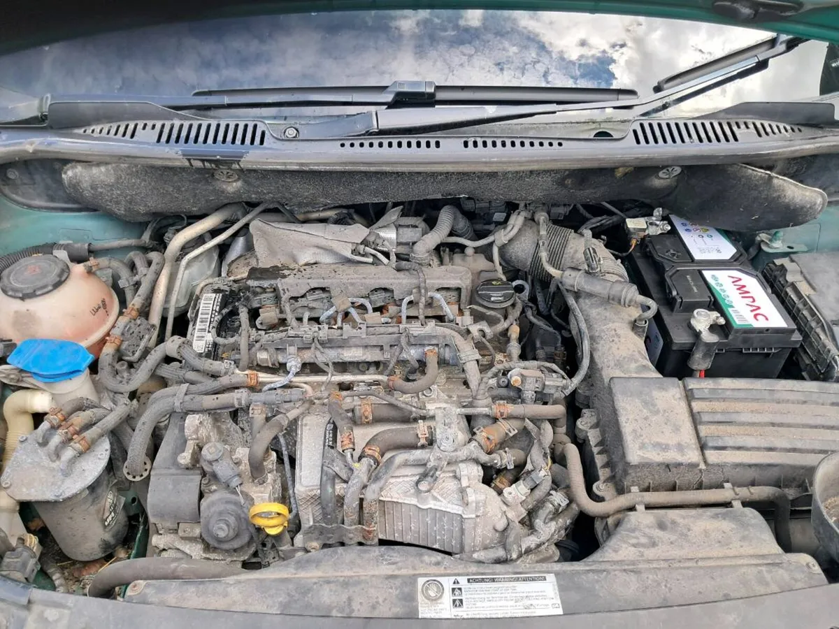 VW CADDY - Image 2