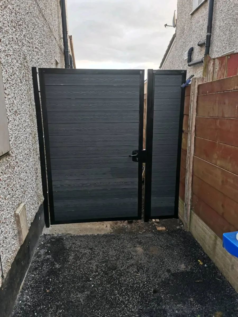 Side gate - Image 4