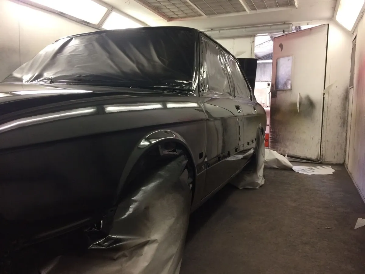 bmw e28 1985 rolling shell - Image 4