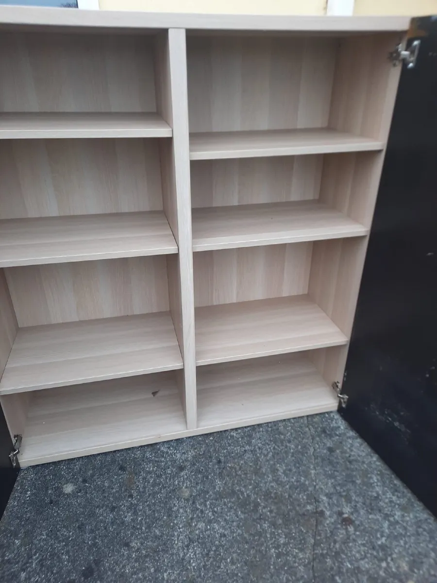 Cabinet - Image 2
