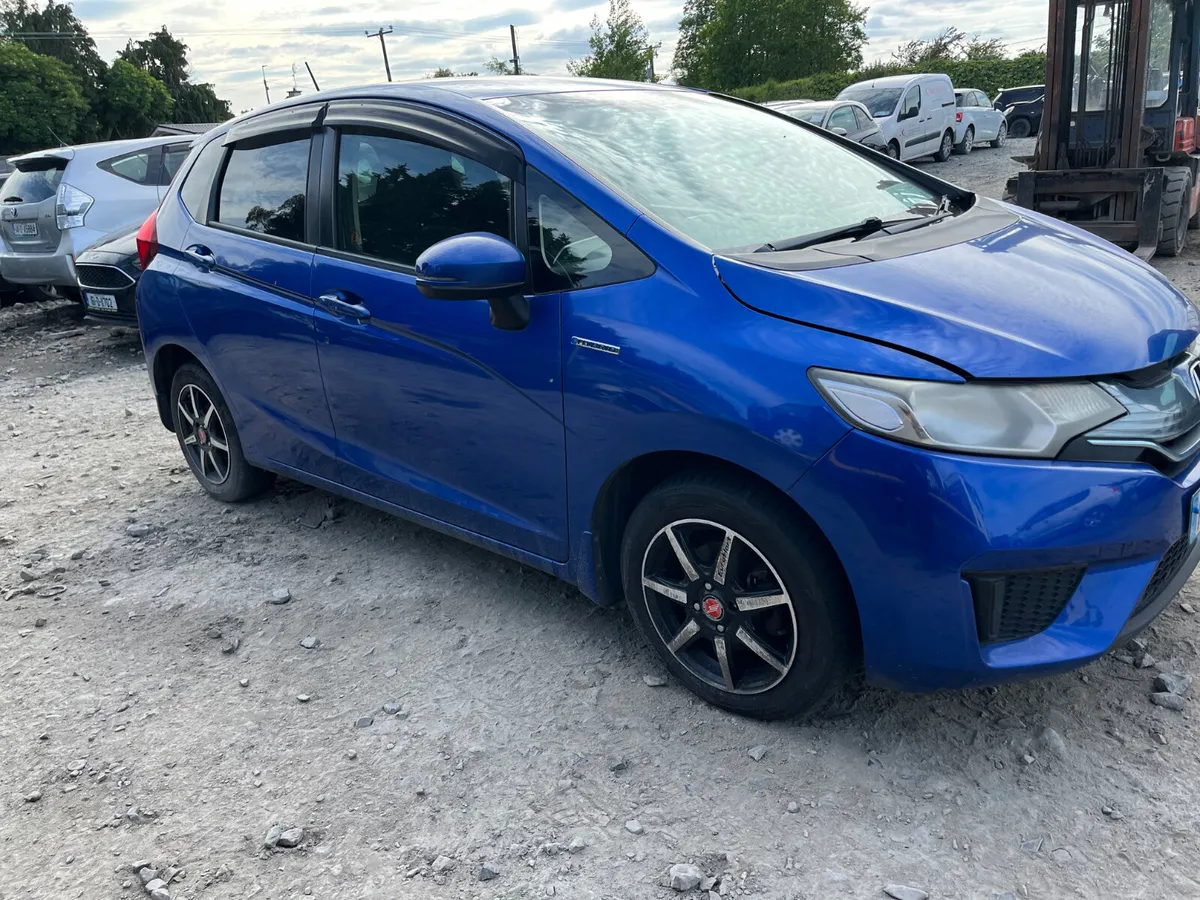 142 Honda fit  hybrid not recorded - Image 2