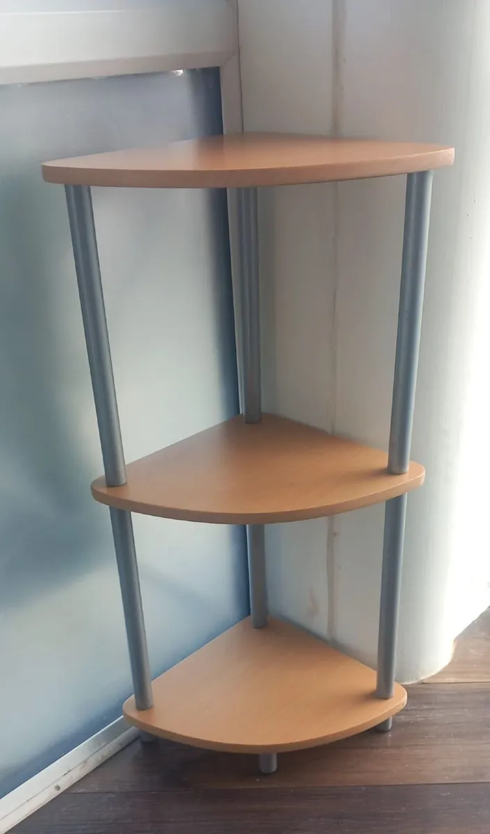 Corner Shelf - Image 4