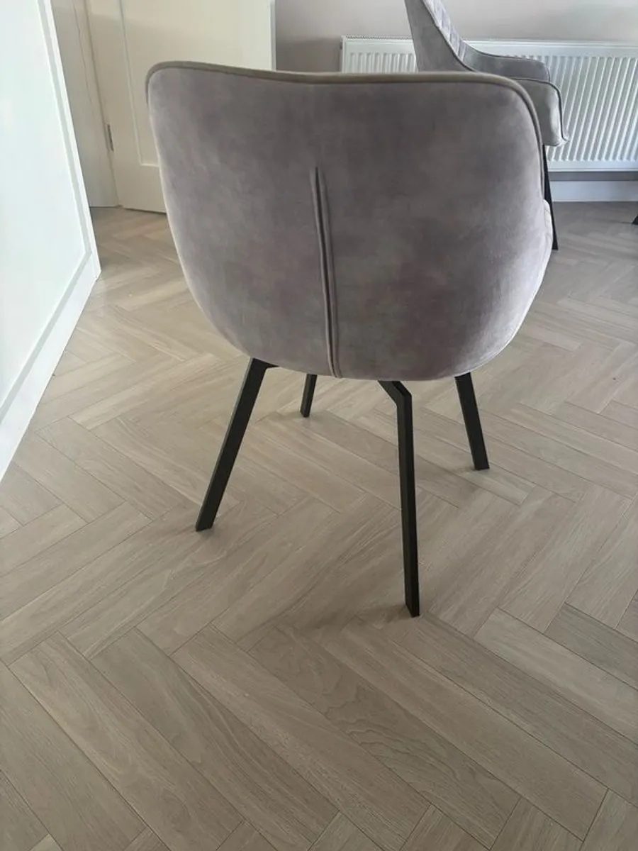 Dining table & Chairs(quick sale) - Image 4