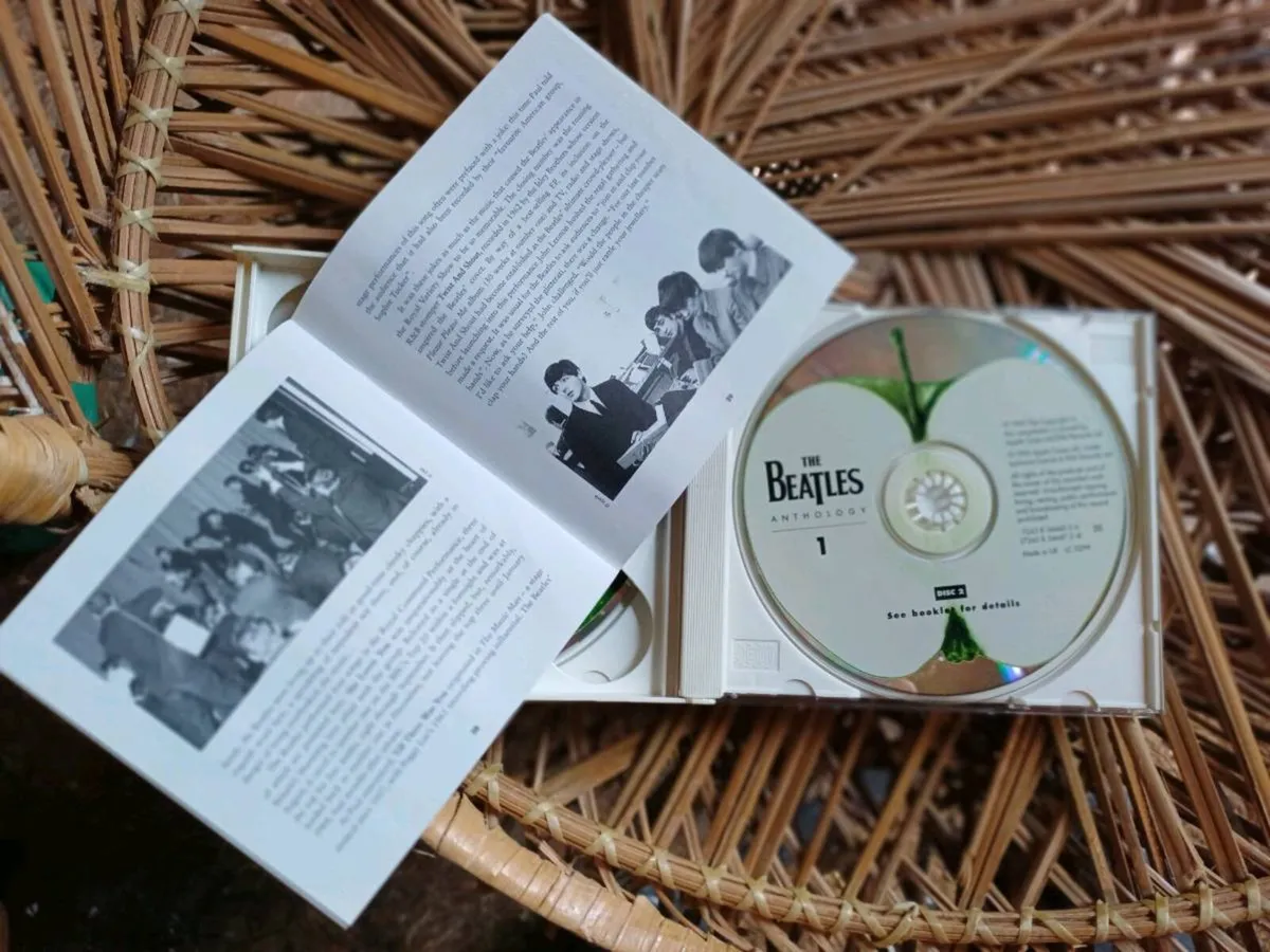 Vintage Beatles Anthology CD - Image 4