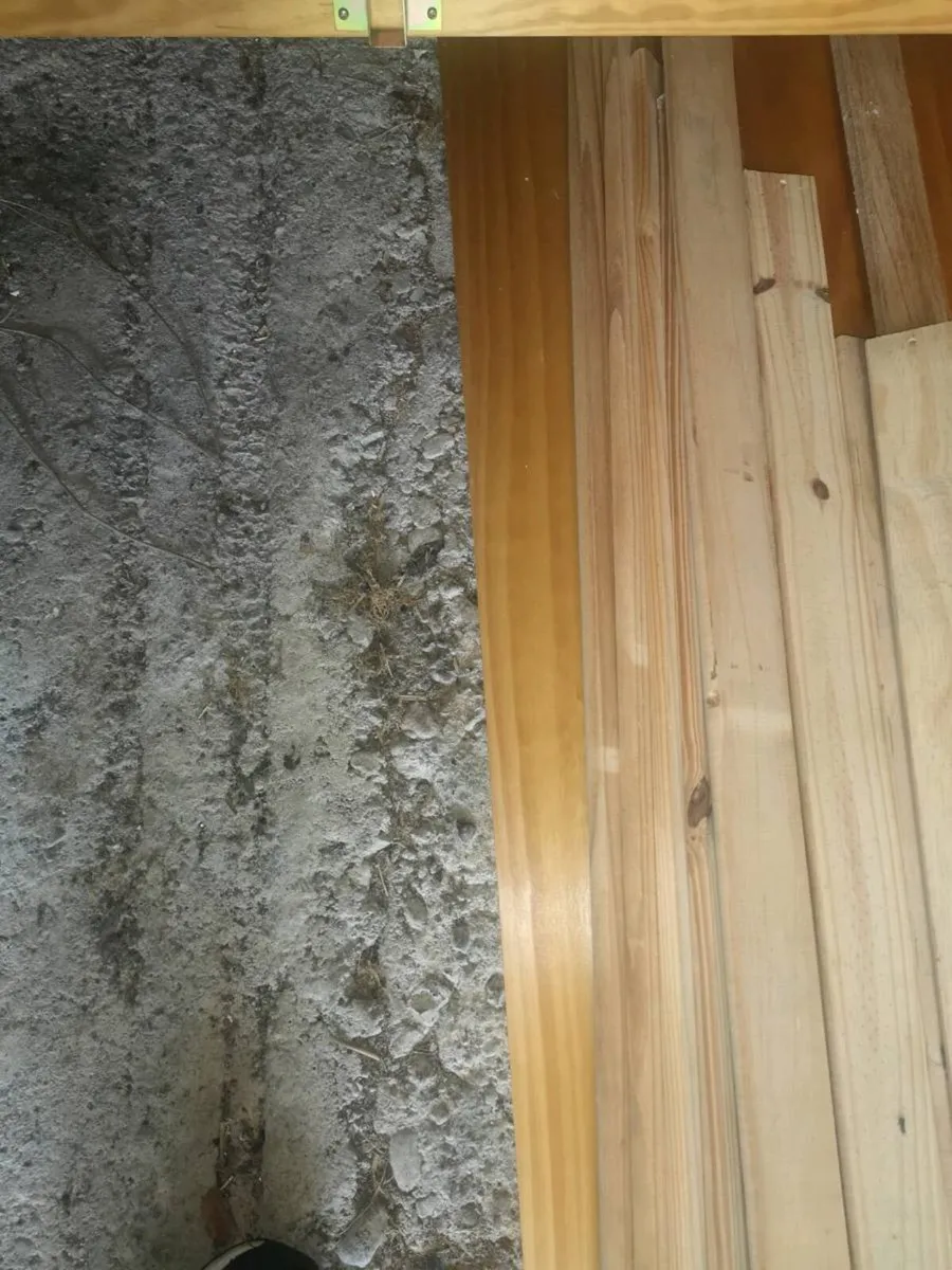 4'6" Solid Wood  Beds x 2 - Image 4