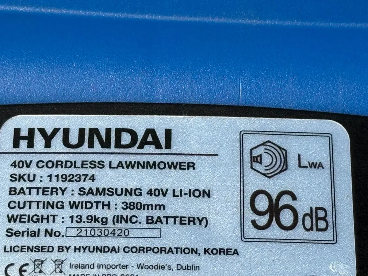 Hyundai Cordless Lawnmower - Image 4