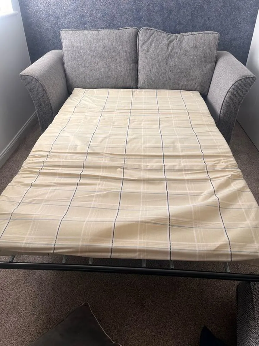 Sofa - Image 3