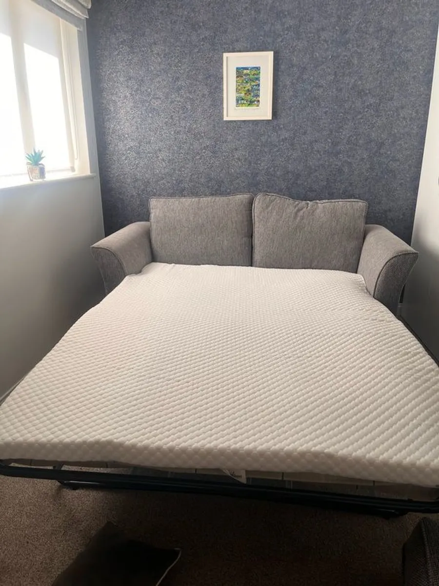 Sofa - Image 4