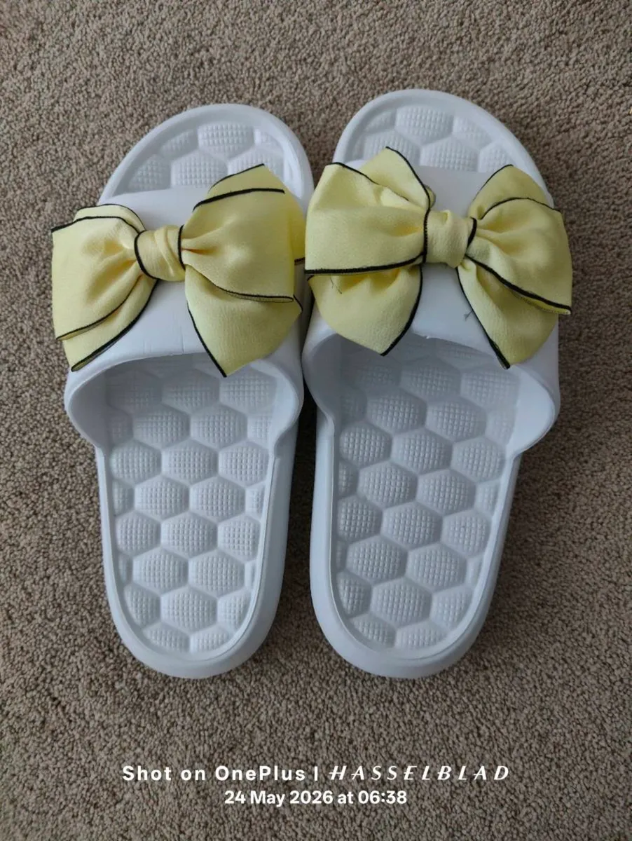 Slipers - Image 2
