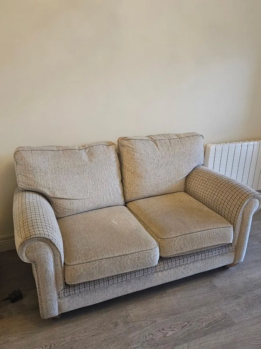 2-Seater Couch Dublin 7 Free - Image 2