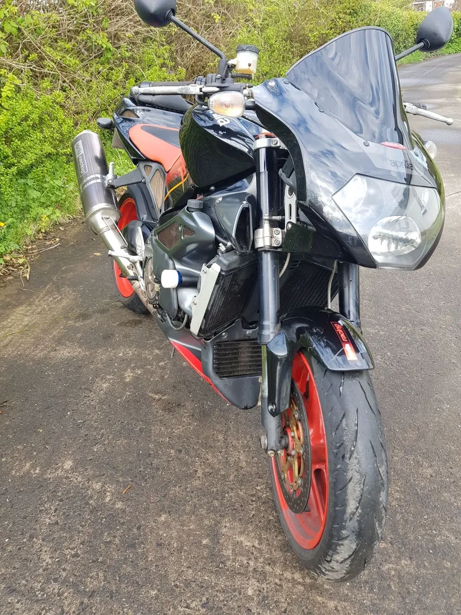 Aprilia Tuono 2005 - Image 3