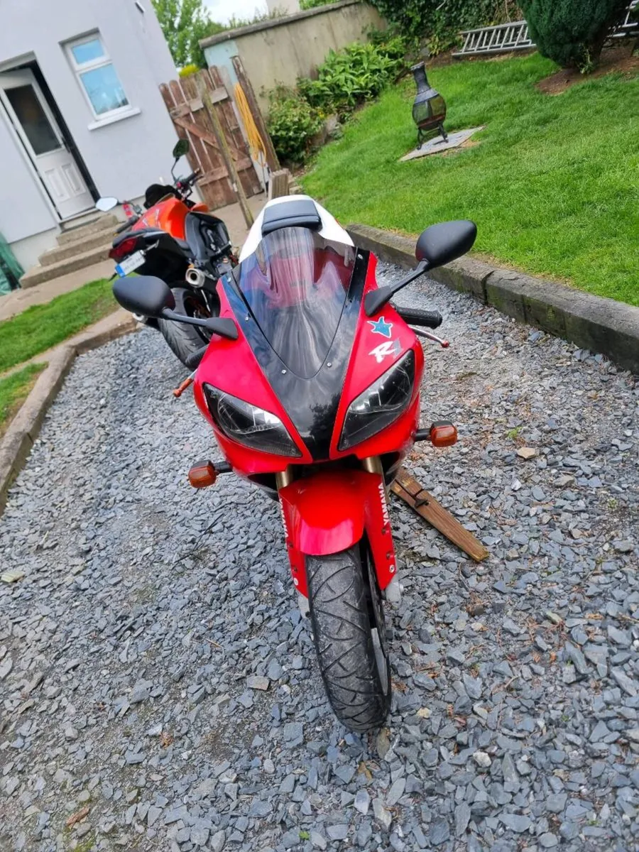 Yamaha R1 - Image 3