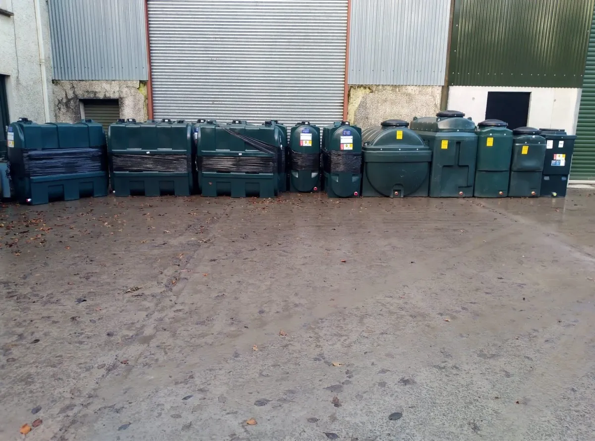 Oil tanks N - Image 2