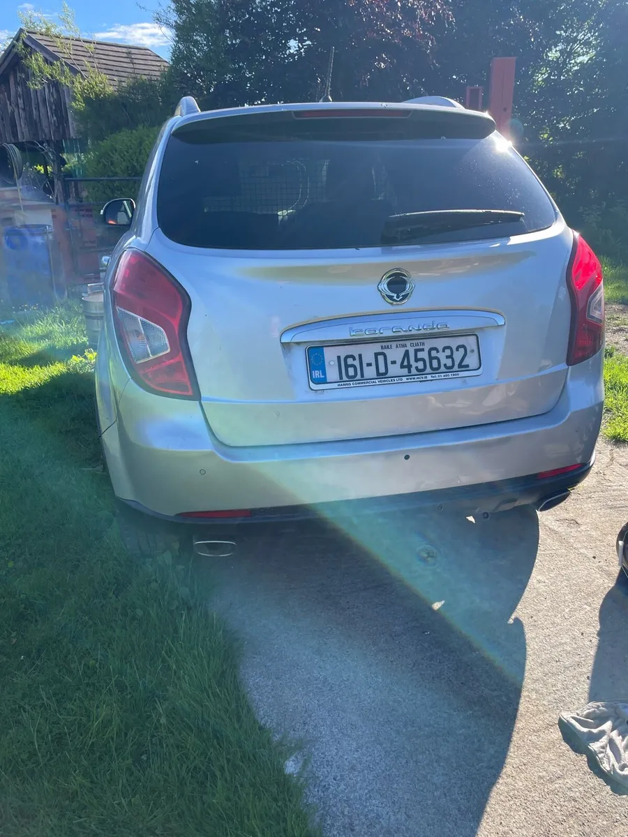 L200,5,500euro,ssangyon 5200 euro - Image 3