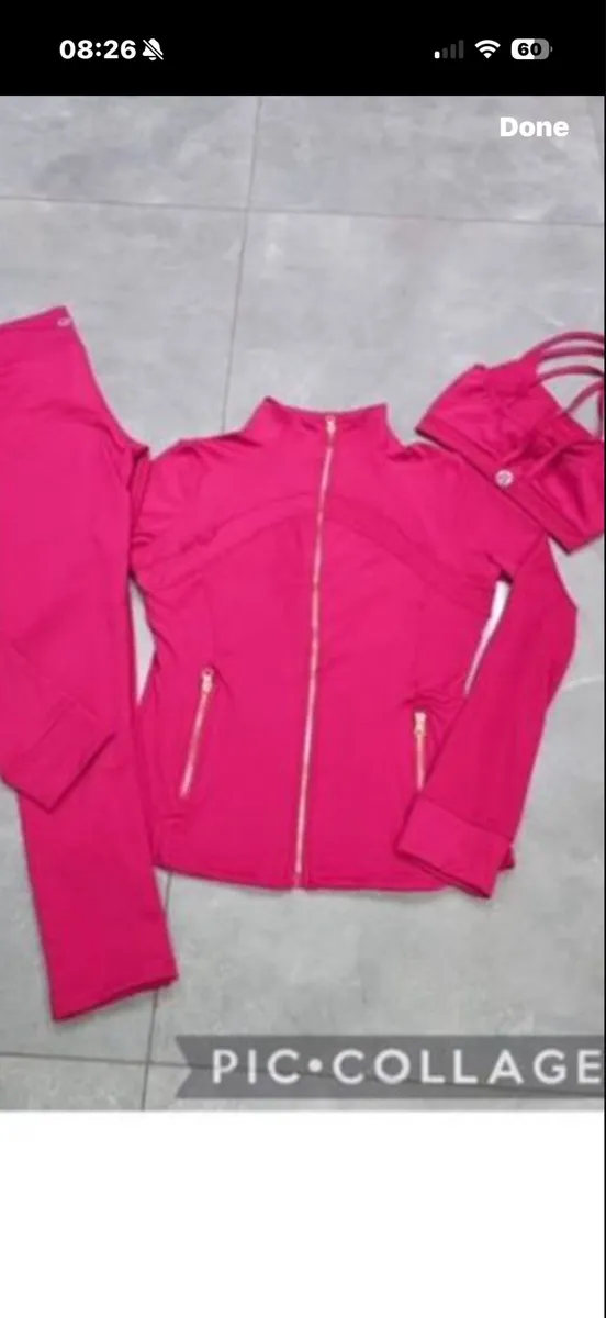 Ladies small lulu lemon set.