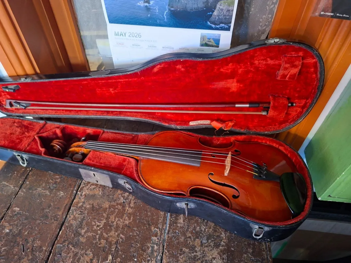 Violin - Image 1